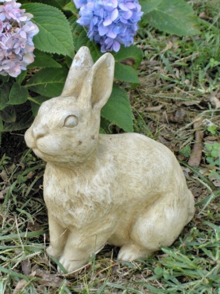 Wildlife Rabbit Statue - Bill Bunny Rabbit Garden Sculpture